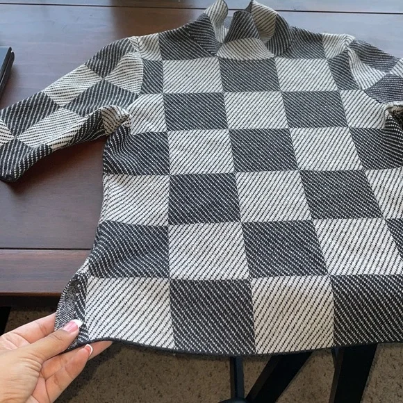 Ann Taylor Plaid Turtleneck Sweater - Picture 2 of 6